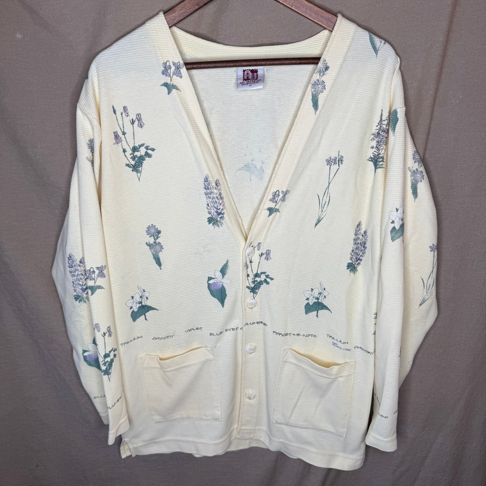 CottageCore GrandmaCore Yellow Floral Waffle Knit Cardigan Wildflowers M 90s